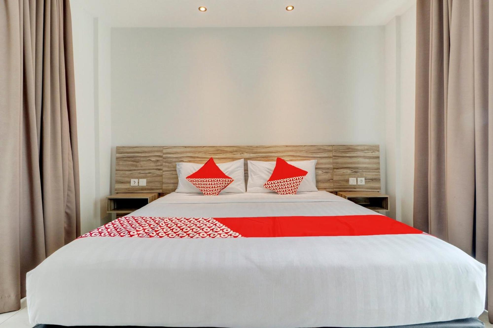 OYO Flagship 90775 I Sleep Hotel Bandung Exterior foto